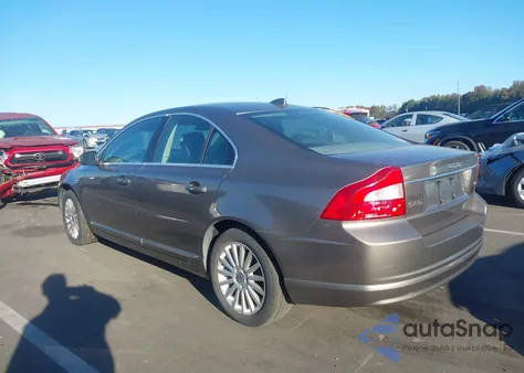 2007 Volvo S80 3.2 z USA, uszkodzony, nr VIN YV1AS982771021743